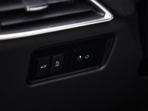 Jaguar F-Pace I с пробегом 2020 года, цена 3 250 000 рублей, 105412 км, внедорожник, Автокод Объявления