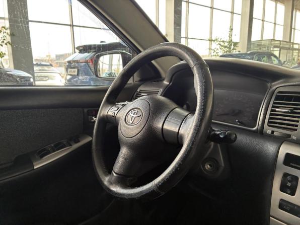 Toyota Corolla IX (E120 E130) Рестайлинг с пробегом 2005 года, цена 595 000 рублей, 235000 км, хэтчбек, Автокод Объявления