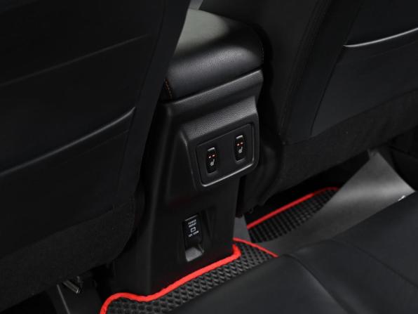 Mitsubishi Eclipse Cross I с пробегом 2018 года, цена 1 799 000 рублей, 121000 км, внедорожник, Автокод Объявления