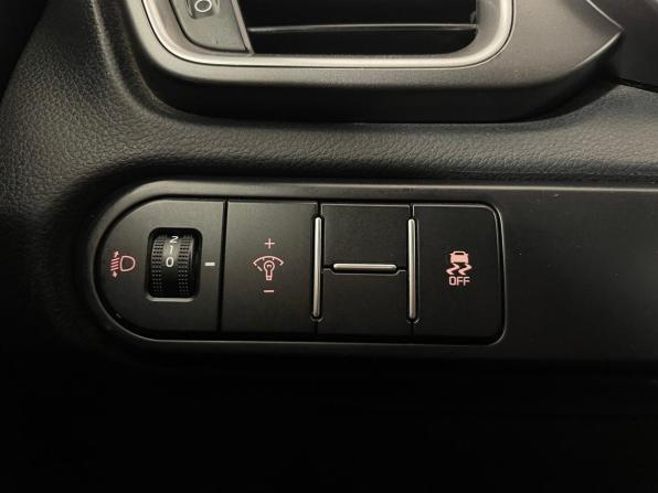 Kia Ceed III с пробегом 2018 года, цена 1 449 000 рублей, 183589 км, хэтчбек, Автокод Объявления