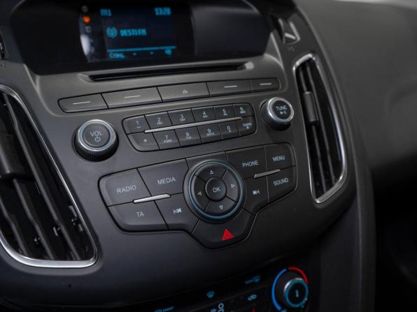 Ford Focus III Рестайлинг с пробегом 2018 года, цена 1 210 000 рублей, 70218 км, седан, Автокод Объявления