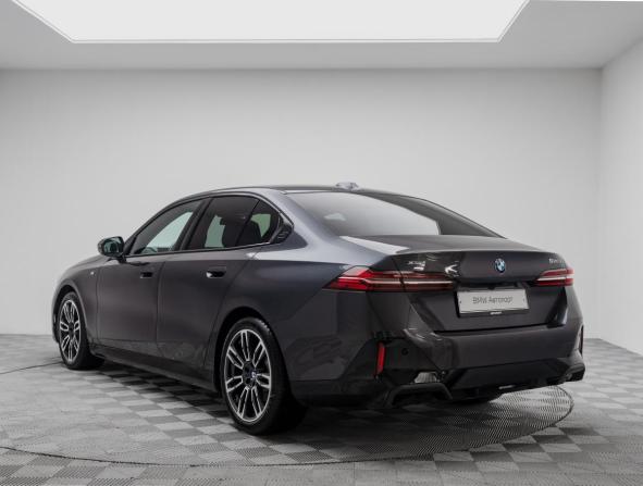 BMW 5 серии VIII (G60/G61/G68) с пробегом 2023 года, цена 7 800 000 рублей, 37655 км, седан, Автокод Объявления