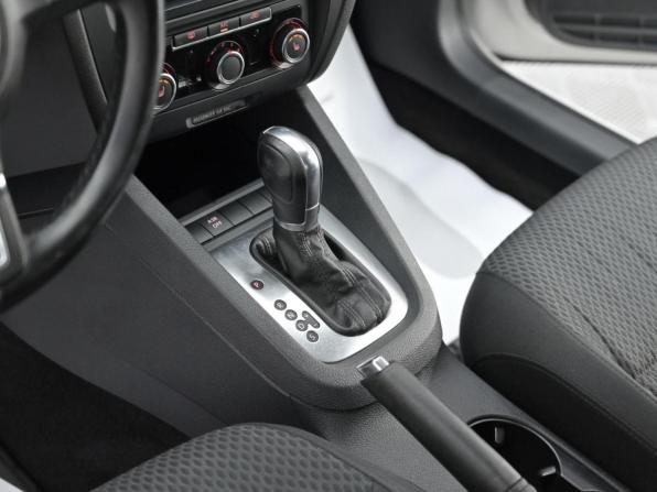 Volkswagen Jetta VI с пробегом 2014 года, цена 619 000 рублей, 126000 км, седан, Автокод Объявления