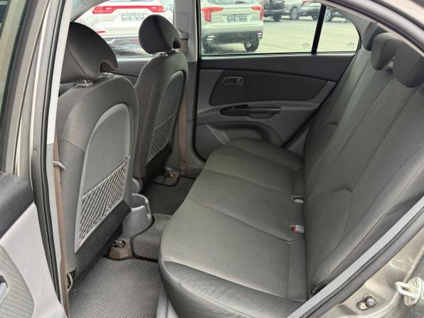 Kia Rio II Рестайлинг с пробегом 2011 года, цена 420 000 рублей, 270000 км, седан, Автокод Объявления