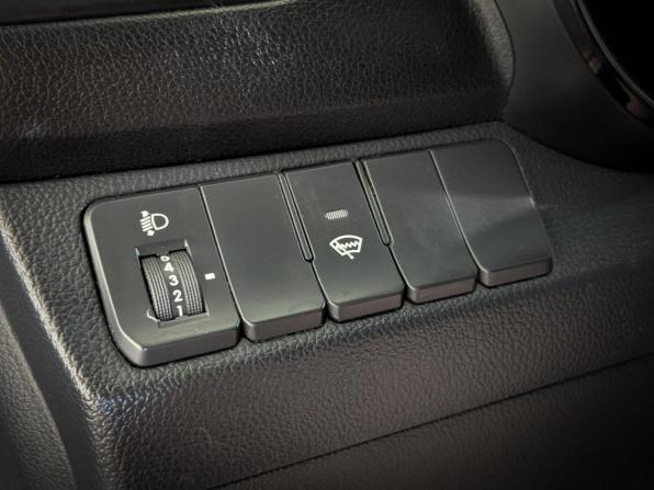 Kia Rio III с пробегом 2013 года, цена 829 500 рублей, 180000 км, седан, Автокод Объявления