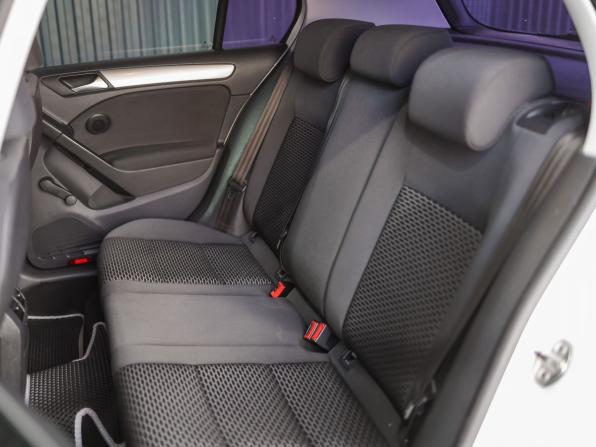 Volkswagen Golf VI с пробегом 2011 года, цена 809 000 рублей, 220820 км, хэтчбек, Автокод Объявления