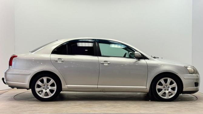 Toyota Avensis II Рестайлинг с пробегом 2007 года, цена 739 000 рублей, 288368 км, седан, Автокод Объявления