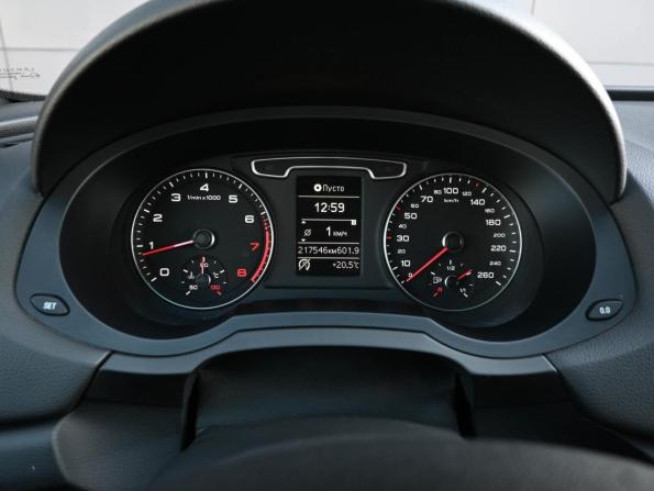 Audi Q3 I (8U) с пробегом 2012 года, цена 1 549 000 рублей, 217546 км, внедорожник, Автокод Объявления