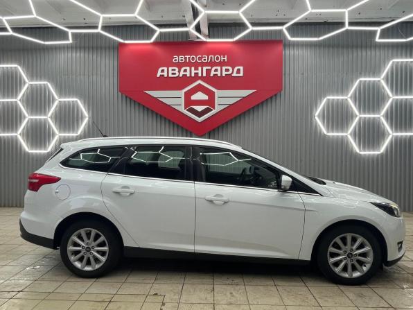 Ford Focus III Рестайлинг с пробегом 2019 года, цена 1 370 000 рублей, 119929 км, универсал, Автокод Объявления