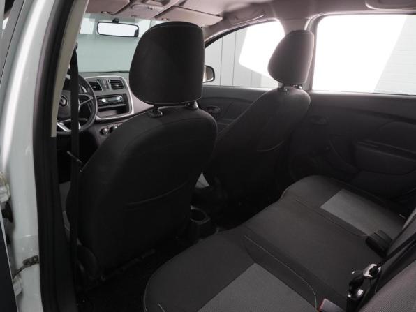 Renault Logan II Рестайлинг с пробегом 2022 года, цена 1 299 000 рублей, 49709 км, седан, Автокод Объявления