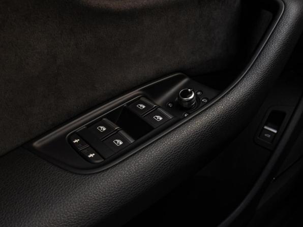Audi Q7 II (4M) с пробегом 2018 года, цена 5 300 000 рублей, 118394 км, внедорожник, Автокод Объявления