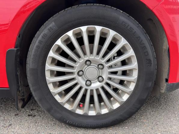 Ford Focus III с пробегом 2013 года, цена 749 900 рублей, 182129 км, хэтчбек, Автокод Объявления