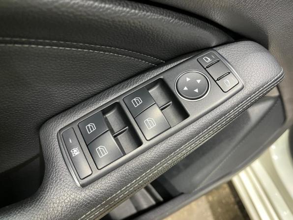 Mercedes-Benz A-Класс III (W176) с пробегом 2013 года, цена 1 300 000 рублей, 104344 км, хэтчбек, Автокод Объявления