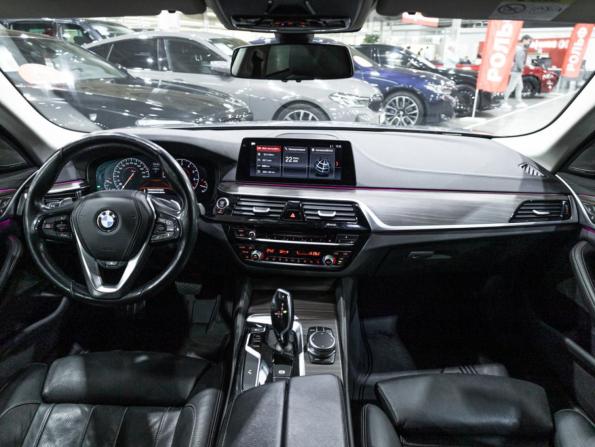 BMW 5 серии VII (G30/G31/G38) с пробегом 2018 года, цена 3 279 585 рублей, 116787 км, седан, Автокод Объявления