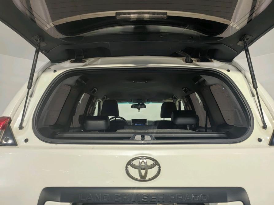 Toyota Land Cruiser Prado 150 Series Рестайлинг 1 Санкт-Петербург  - изображение 23