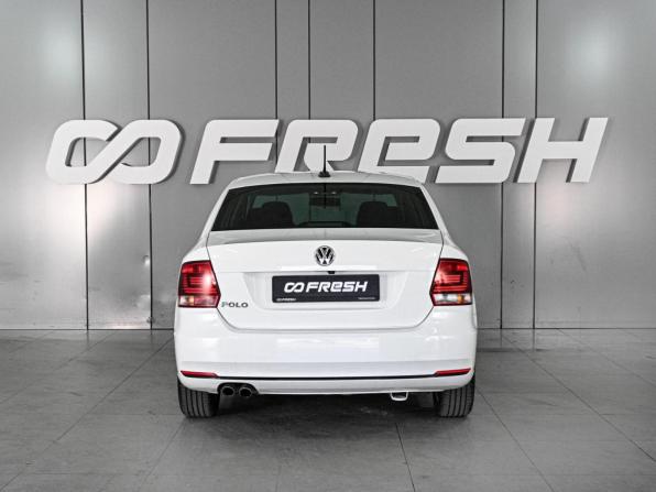 Volkswagen Polo V Рестайлинг с пробегом 2019 года, цена 1 539 000 рублей, 96016 км, седан, Автокод Объявления