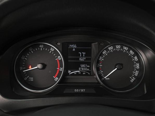 Skoda Rapid I с пробегом 2017 года, цена 1 189 000 рублей, 87650 км, лифтбек, Автокод Объявления