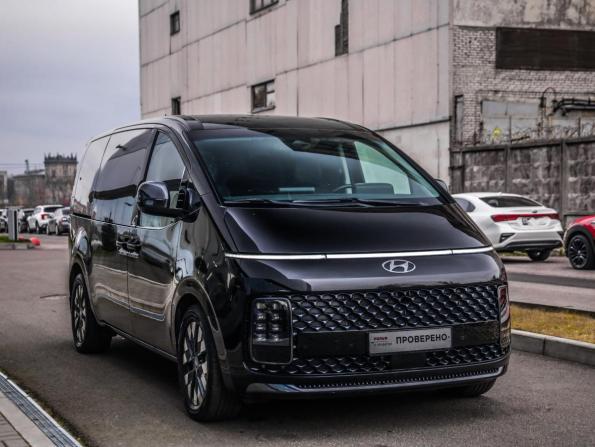 Hyundai Staria I с пробегом 2021 года, цена 3 889 000 рублей, 124898 км, минивэн, Автокод Объявления
