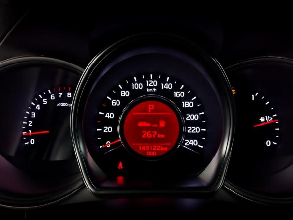 Kia Ceed II Рестайлинг с пробегом 2017 года, цена 1 320 000 рублей, 143061 км, хэтчбек, Автокод Объявления