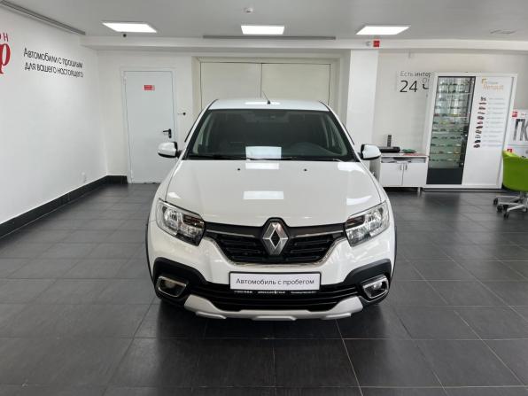 Renault Logan II Рестайлинг с пробегом 2020 года, цена 1 098 000 рублей, 125900 км, седан, Автокод Объявления