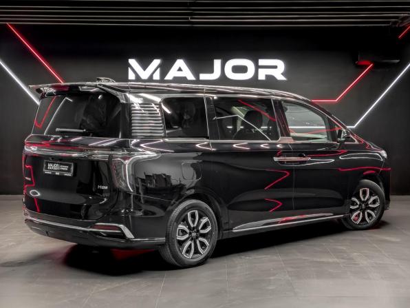 Hongqi HQ9 с пробегом 2022 года, цена 3 555 000 рублей, 73777 км, минивэн, Автокод Объявления