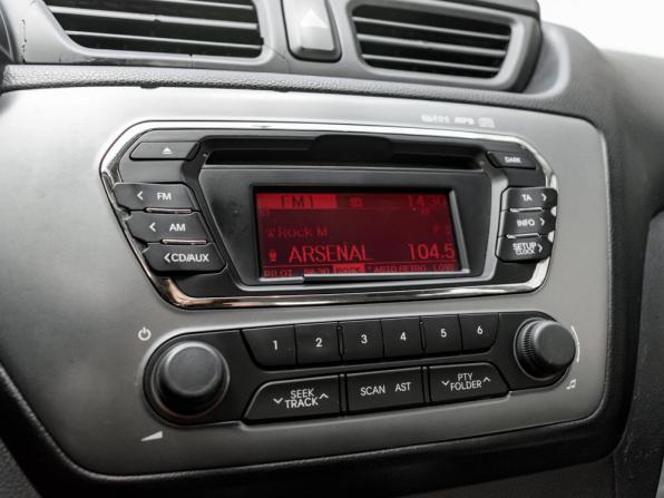 Kia Rio III с пробегом 2014 года, цена 800 000 рублей, 138241 км, хэтчбек, Автокод Объявления