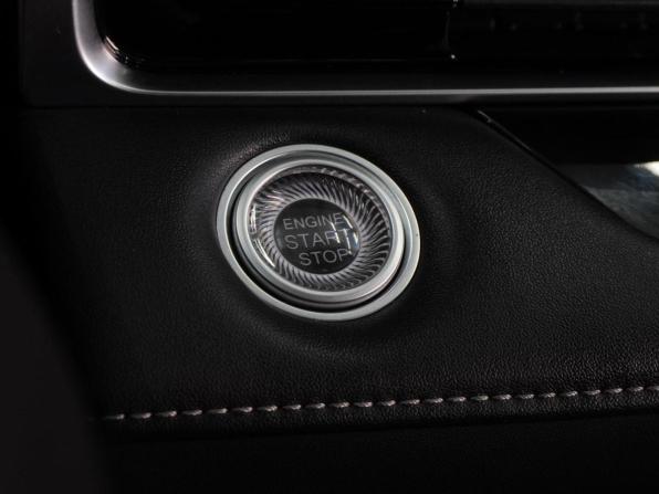 Chery Arrizo 8 с пробегом 2023 года, цена 2 249 000 рублей, 47267 км, седан, Автокод Объявления