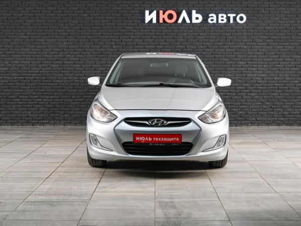 Hyundai Solaris I с пробегом 2013 года, цена 820 000 рублей, 146939 км, седан, Автокод Объявления