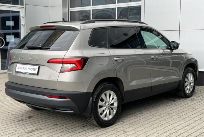 Skoda Karoq I с пробегом 2021 года, цена 1 990 000 рублей, 148094 км, внедорожник, Автокод Объявления