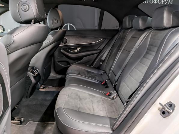 Mercedes-Benz E-Класс V (W213 S213 C238) Рестайлинг с пробегом 2022 года, цена 4 790 000 рублей, 43896 км, седан, Автокод Объявления