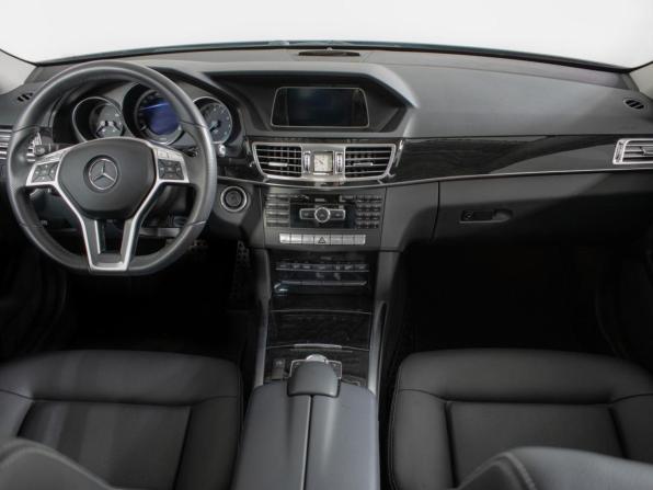 Mercedes-Benz E-Класс IV (W212 S212 C207) Рестайлинг с пробегом 2013 года, цена 2 690 000 рублей, 22697 км, седан, Автокод Объявления
