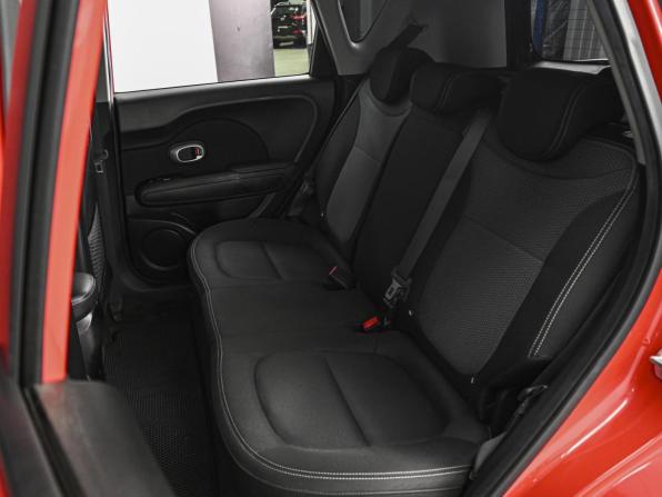 Kia Soul II Рестайлинг с пробегом 2018 года, цена 1 980 000 рублей, 66073 км, хэтчбек, Автокод Объявления