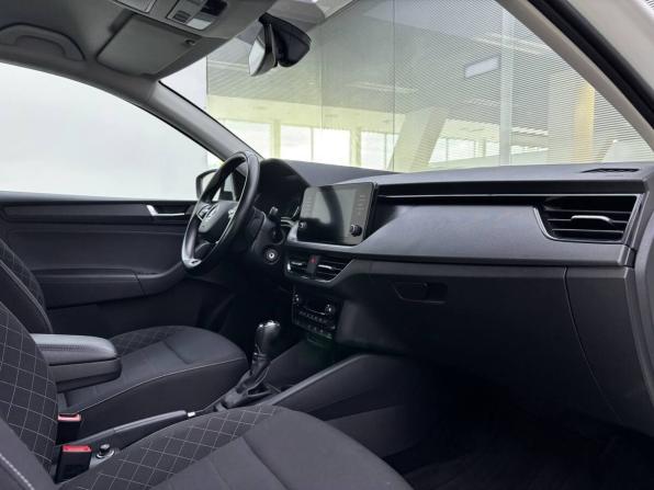 Skoda Rapid II с пробегом 2020 года, цена 1 735 000 рублей, 83000 км, лифтбек, Автокод Объявления