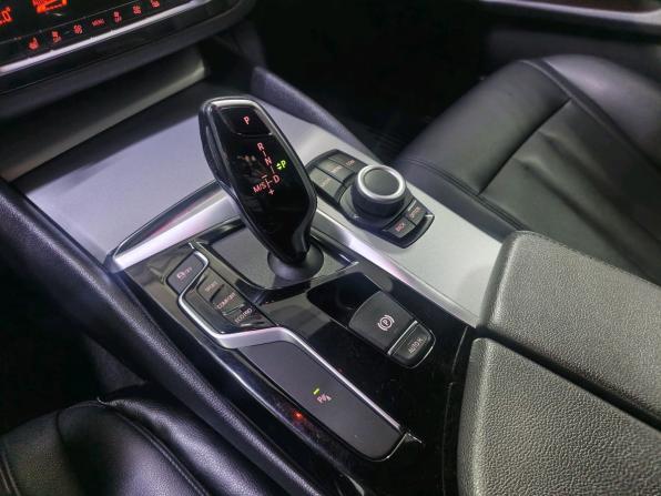 BMW 5 серии VII (G30/G31/G38) с пробегом 2019 года, цена 3 050 000 рублей, 158421 км, седан, Автокод Объявления