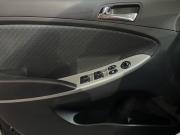 Hyundai Solaris I Курск  - изображение 32