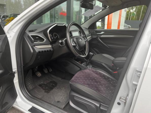 Lada (ВАЗ) Vesta I Рестайлинг (NG) с пробегом 2023 года, цена 1 270 000 рублей, 40063 км, седан, Автокод Объявления