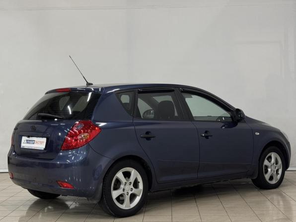 Kia Ceed I с пробегом 2007 года, цена 679 000 рублей, 210216 км, хэтчбек, Автокод Объявления