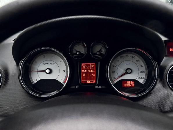 Peugeot 308 I Рестайлинг с пробегом 2012 года, цена 395 000 рублей, 380000 км, хэтчбек, Автокод Объявления