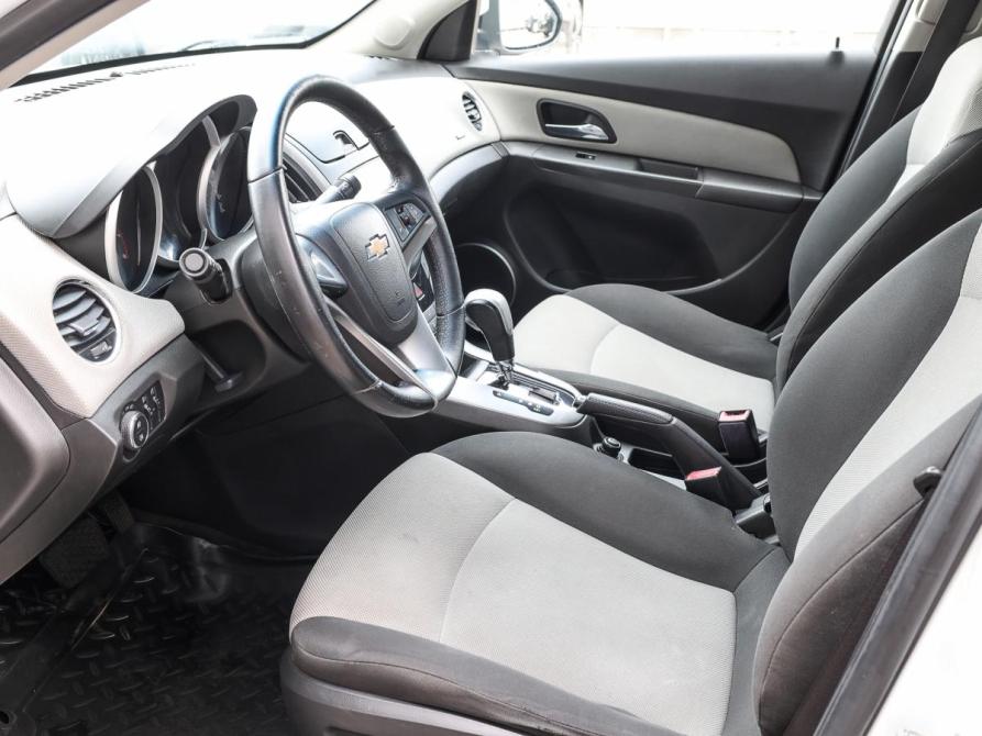 Chevrolet Cruze I Рестайлинг Москва  - изображение 15