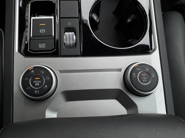 Volkswagen Touareg III с пробегом 2019 года, цена 6 279 000 рублей, 56719 км, внедорожник, Автокод Объявления