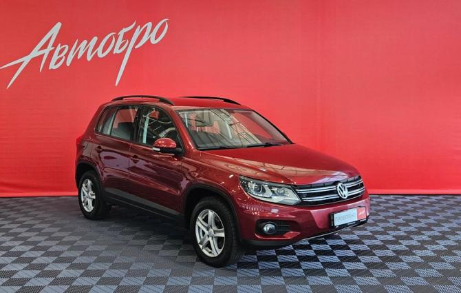 Volkswagen Tiguan I Рестайлинг с пробегом 2012 года, цена 1 299 000 рублей, 244320 км, внедорожник, Автокод Объявления