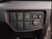 Toyota Prius III Рестайлинг (XW30) Новосибирск  - изображение 40