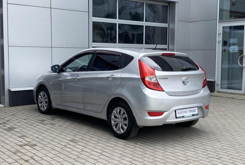 Hyundai Solaris I Владимир  - изображение 5