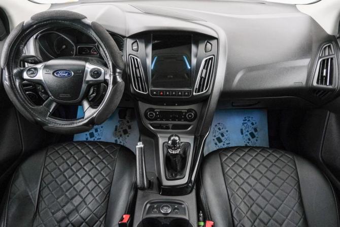 Ford Focus II Рестайлинг с пробегом 2011 года, цена 749 000 рублей, 221000 км, хэтчбек, Автокод Объявления