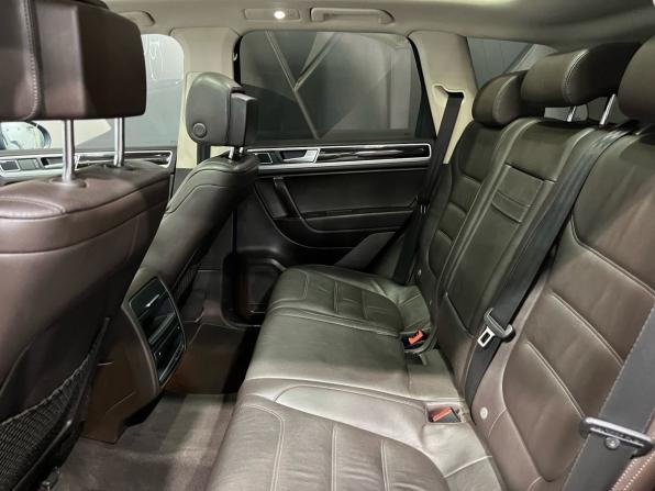 Volkswagen Touareg II Рестайлинг с пробегом 2016 года, цена 2 440 000 рублей, 207520 км, внедорожник, Автокод Объявления