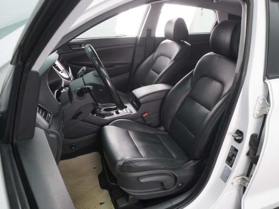 Hyundai Tucson III Воронеж  - изображение 10