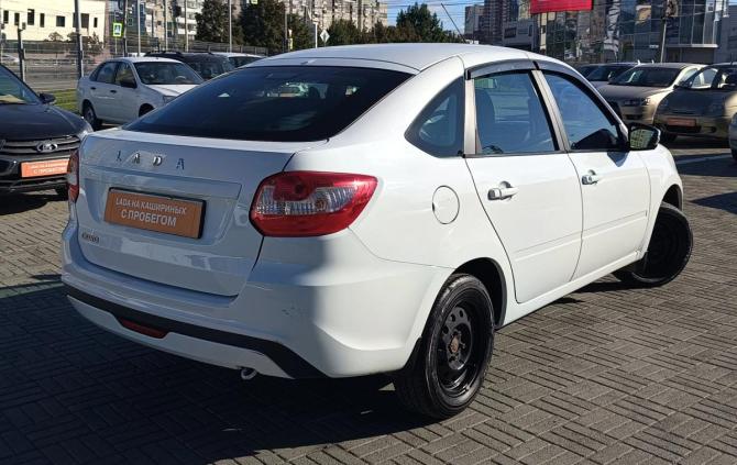 Lada (ВАЗ) Granta I Рестайлинг с пробегом 2022 года, цена 680 000 рублей, 111000 км, хэтчбек, Автокод Объявления