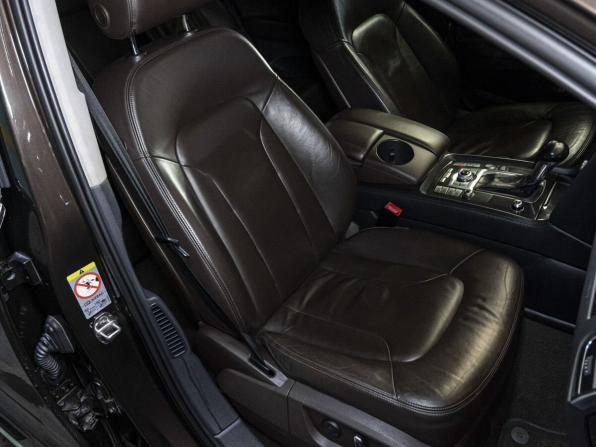 Audi Q7 I (4L) Рестайлинг с пробегом 2011 года, цена 2 300 000 рублей, 313756 км, внедорожник, Автокод Объявления