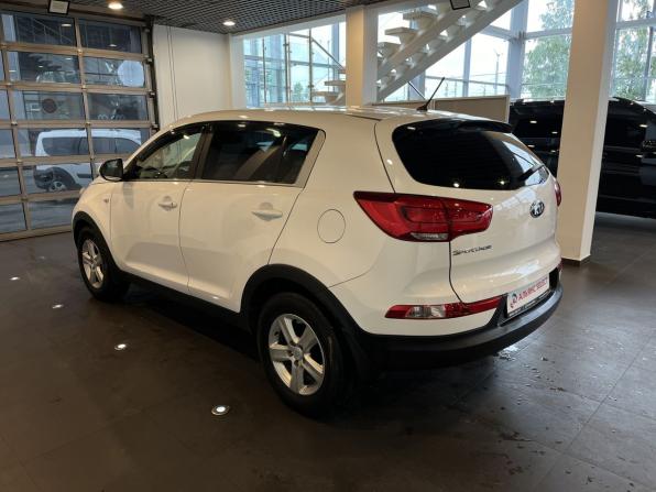 Kia Sportage III Рестайлинг с пробегом 2015 года, цена 936 000 рублей, 220292 км, внедорожник, Автокод Объявления