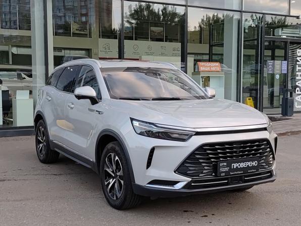 BAIC X7 I с пробегом 2024 года, цена 1 580 000 рублей, 42376 км, внедорожник, Автокод Объявления